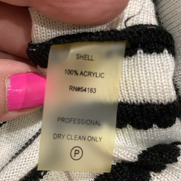 Calvin Klein dress - Picture 10 of 10